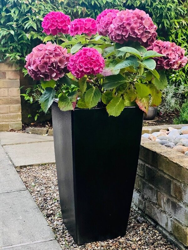 Linear  Planter (Texture  Finish) ex-Kubik