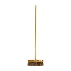 Groundsman Bassine & Cane Broom