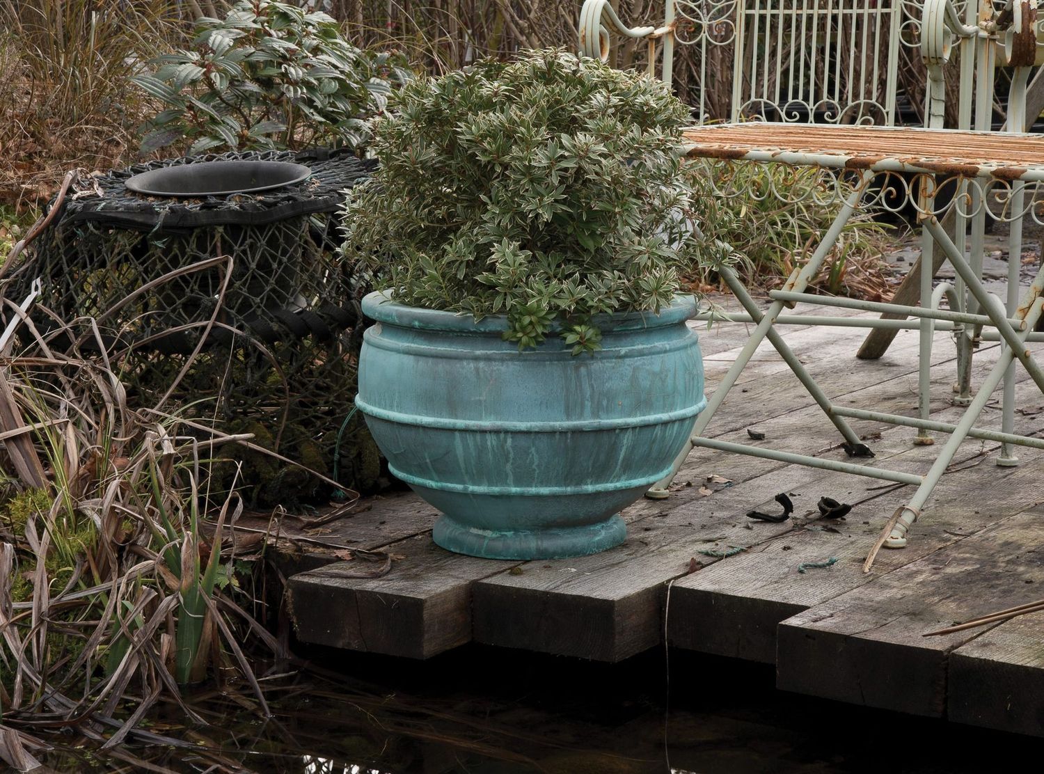 GRP Chichester Round Planter
