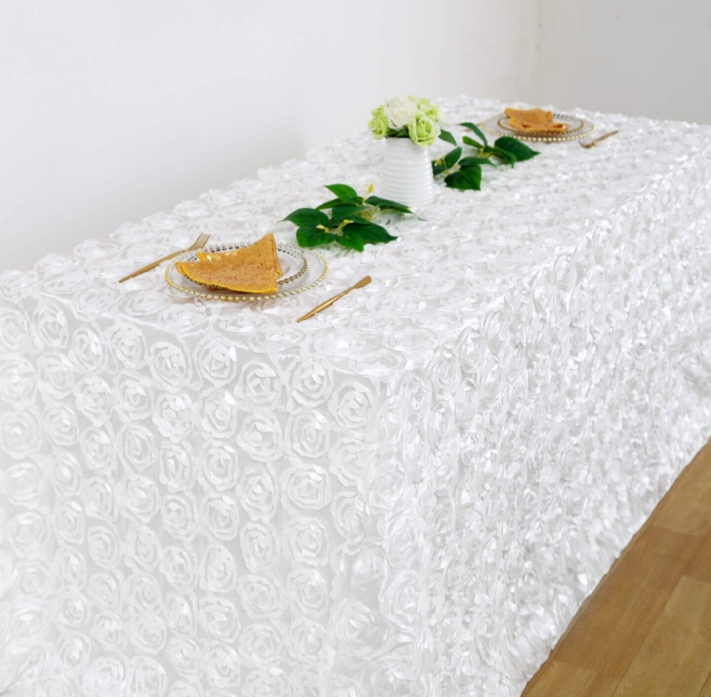 White Rosette  90 x 156