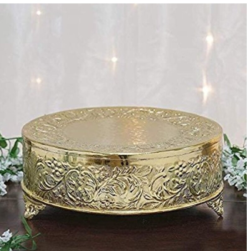18" Gold Embossed Metal Cakestand