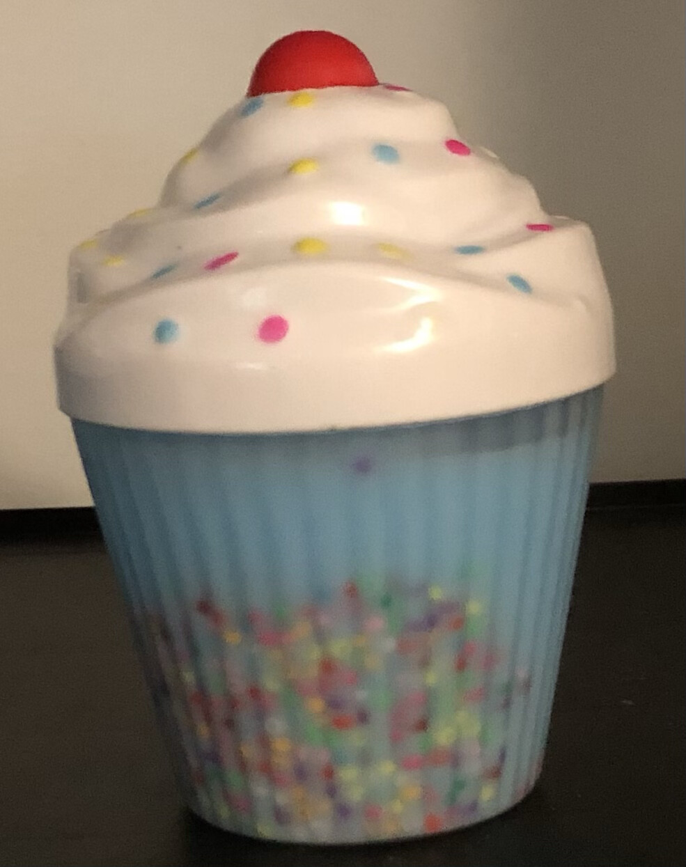 Medium Cupcake With Sprinkles