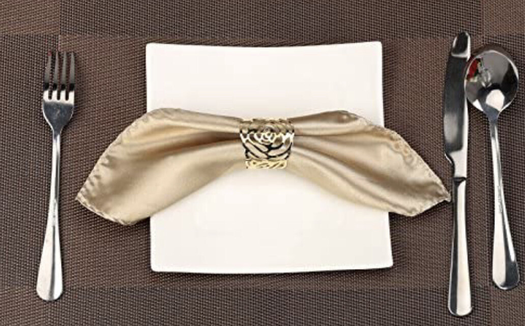 12 Pcs Hollow Out Rose Design Metal Napkin Holder for Wedding Party Dinner Table Decor (Gold)