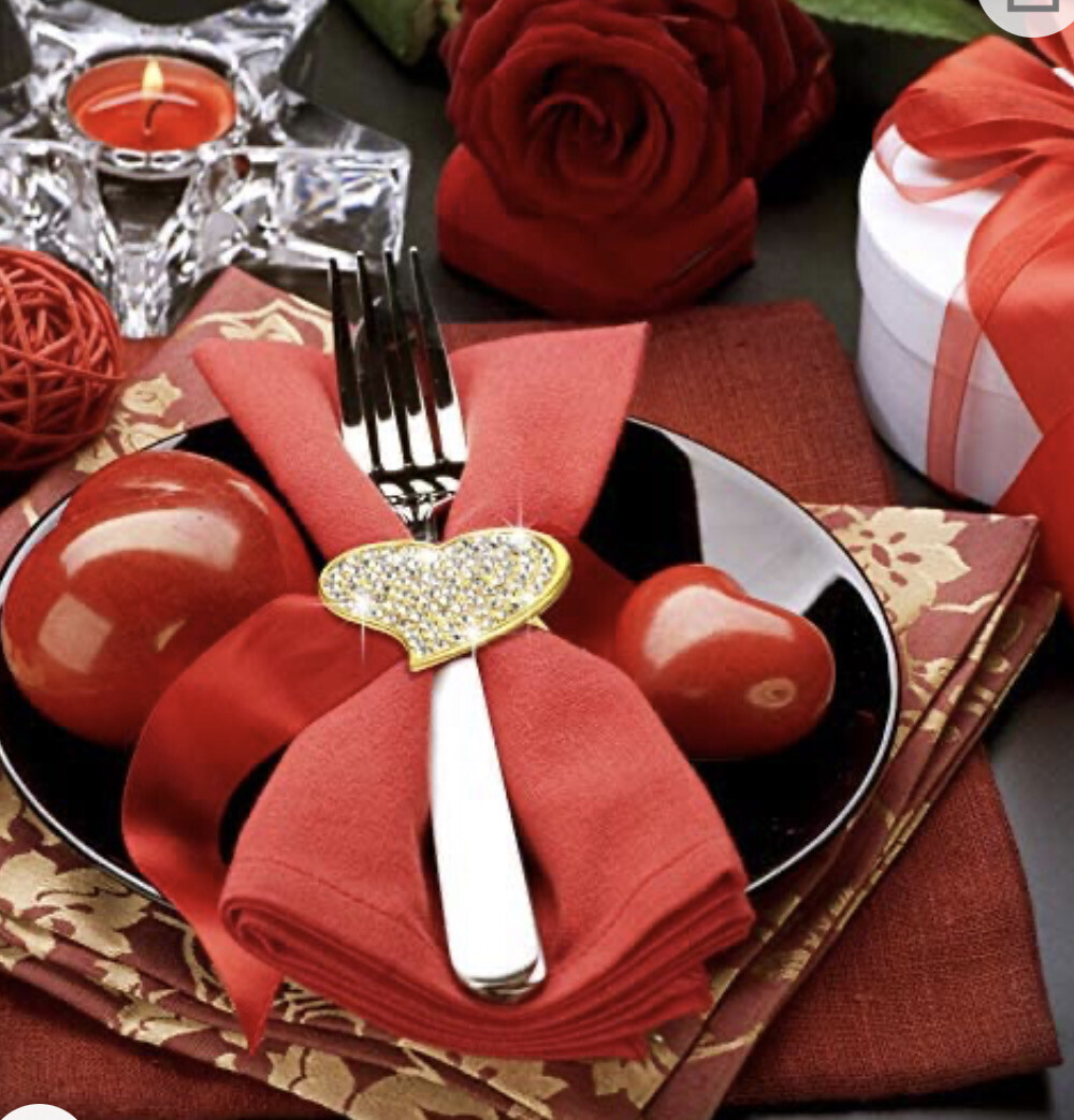 Gold Heart Rhinestone Napkin Ring