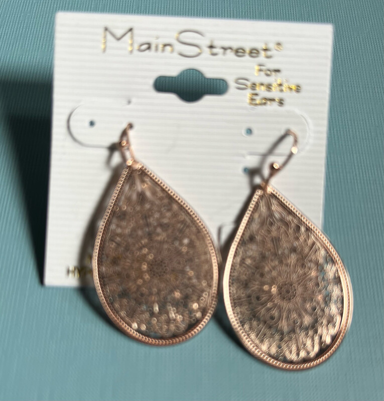 Gold Water Drop Earrings