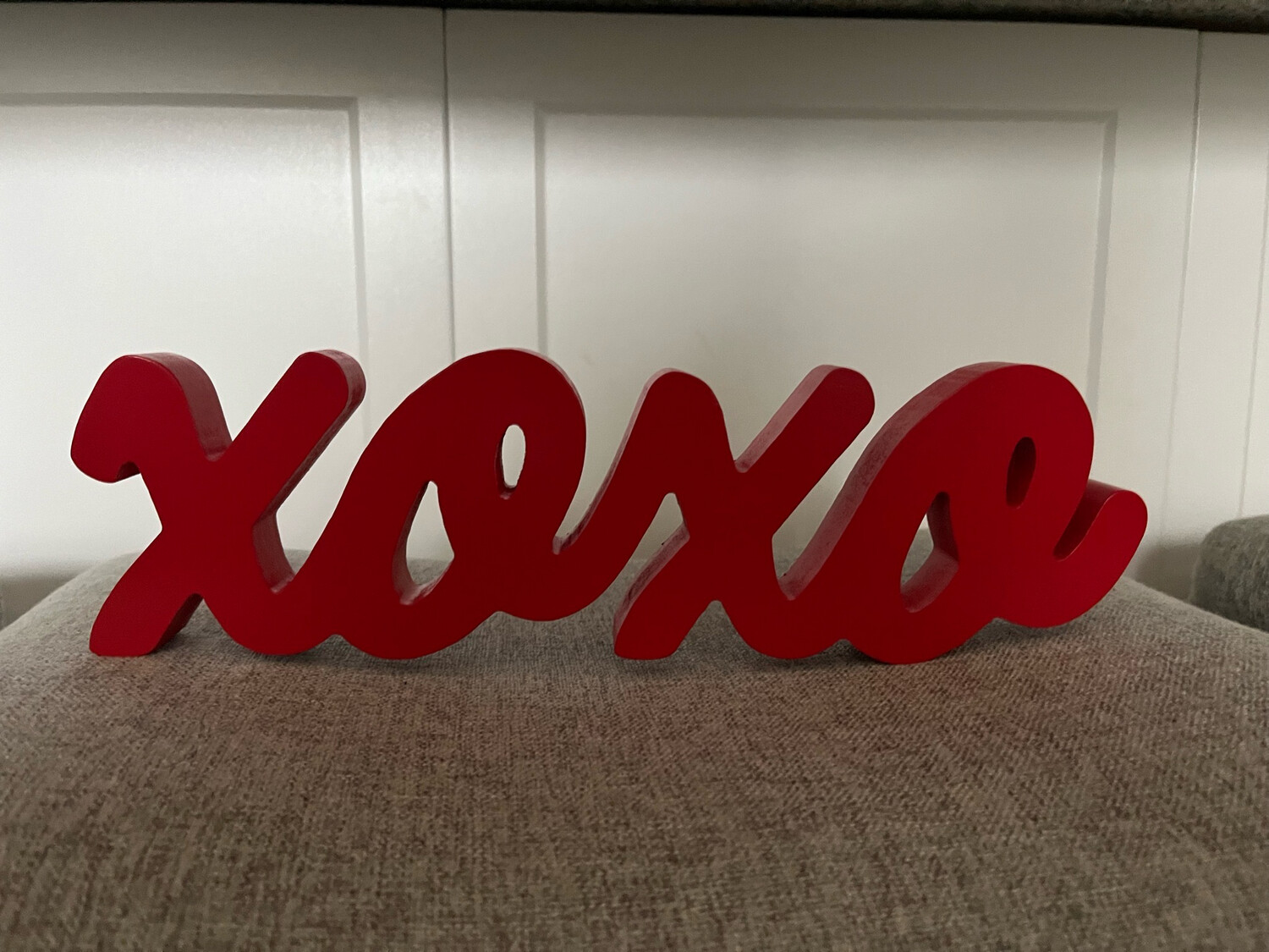 Red Xoxo Table Sign