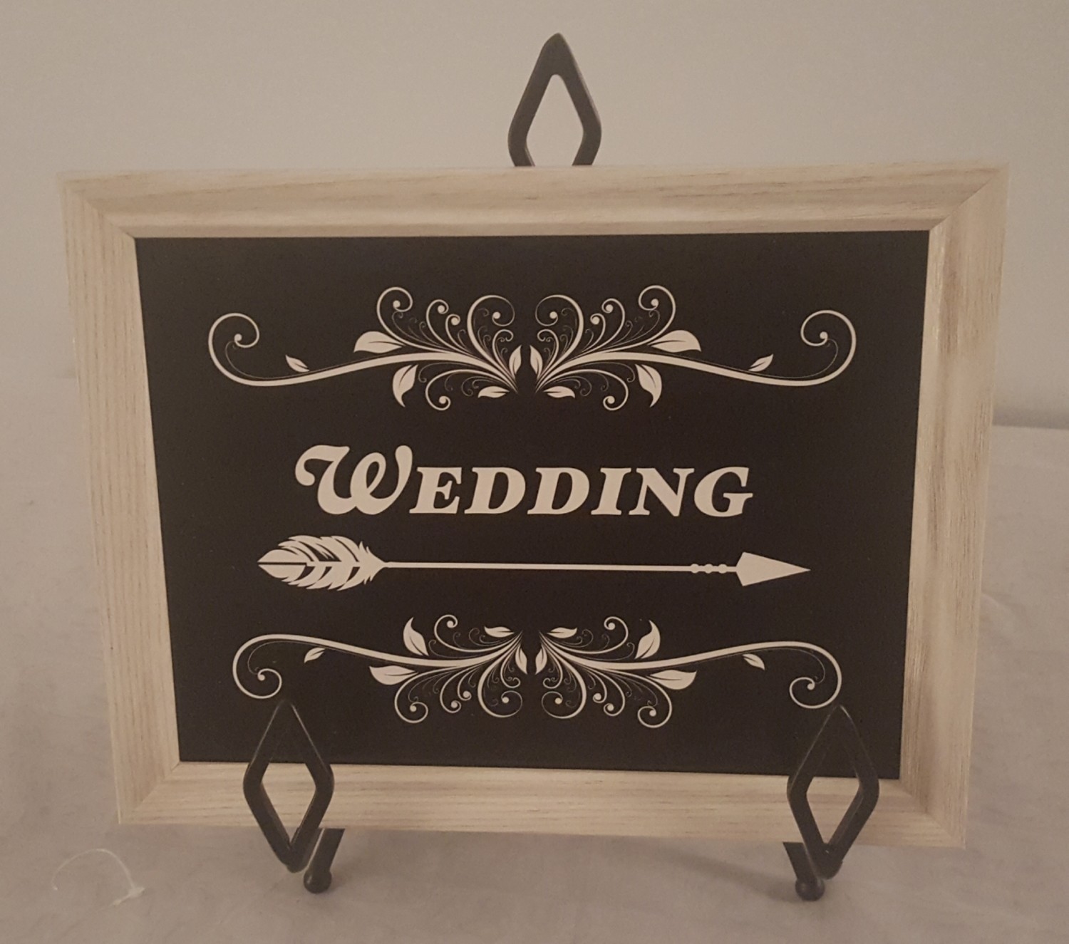 Black metal table easel