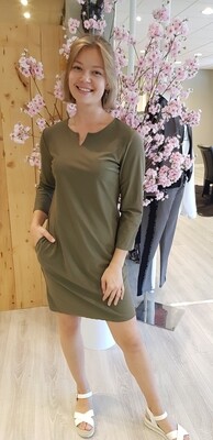 Travelstof jurk groen