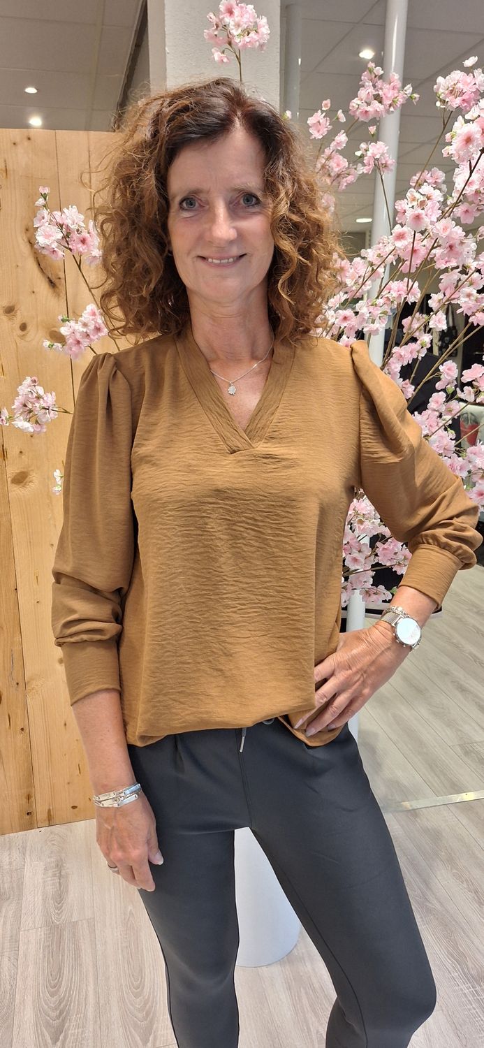 Blouse Jill camel