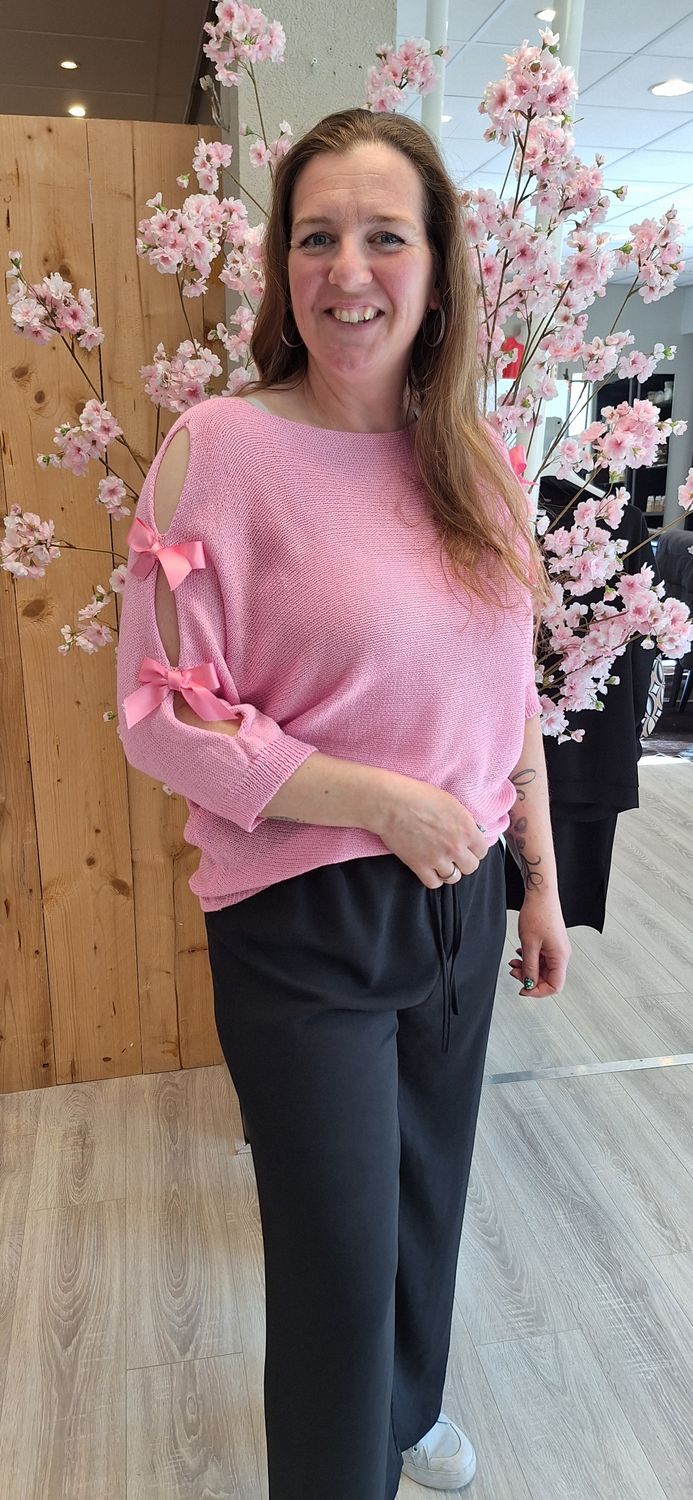 Trui met strikje Lot hard roze