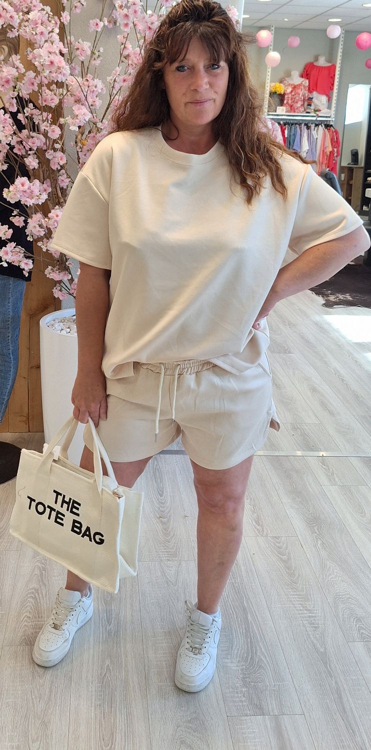 2 delige setje beige