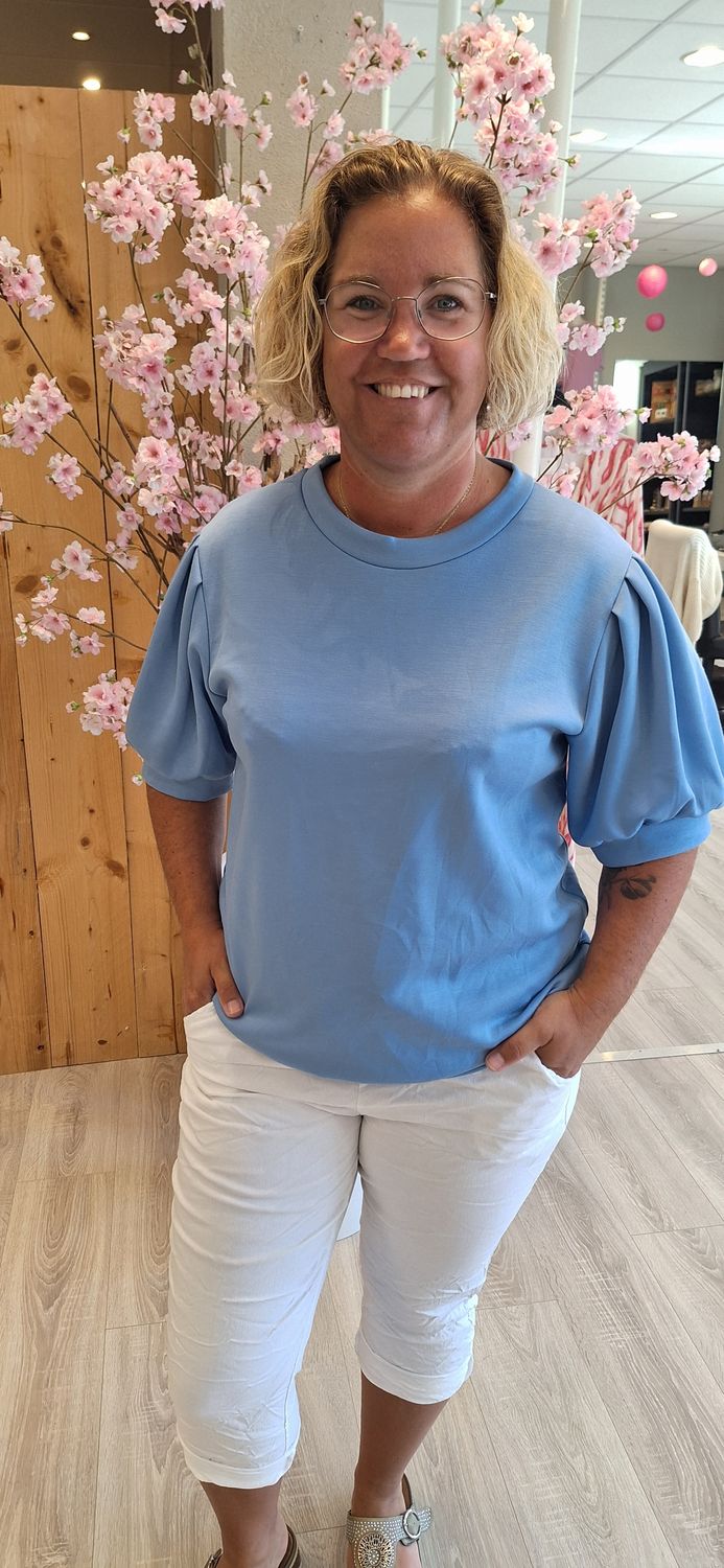 Truitje May licht blauw