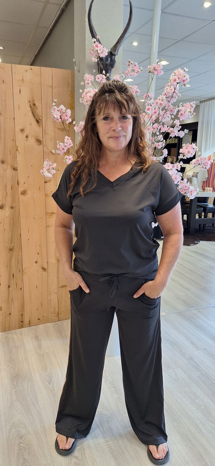 Travelstof broek met bies zwart