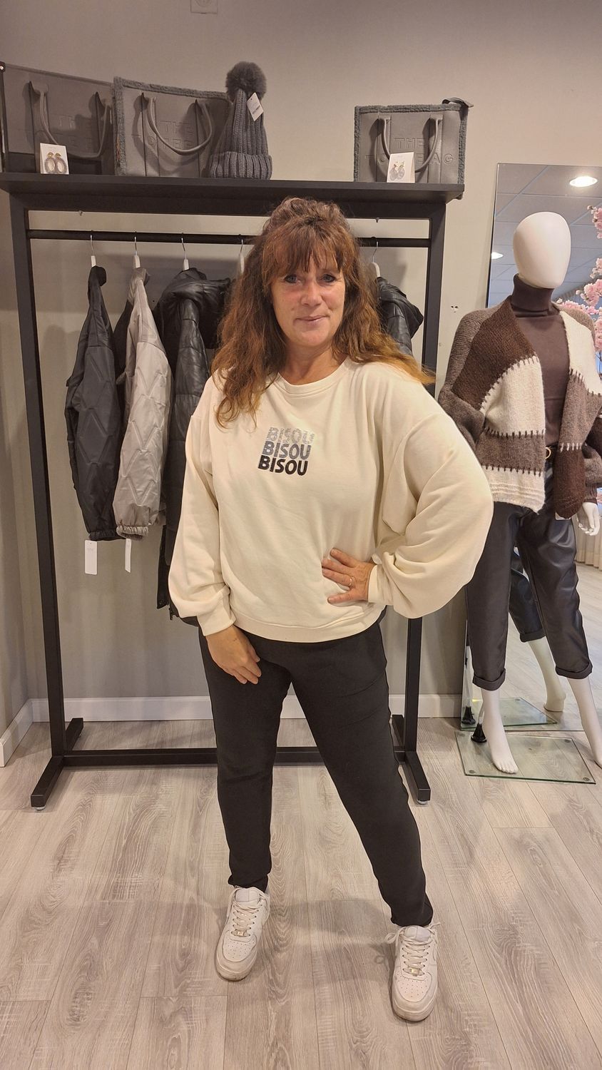 Sweater Bisou Glit beige