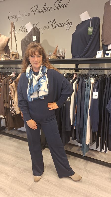 Vleermuismouw trui blauw