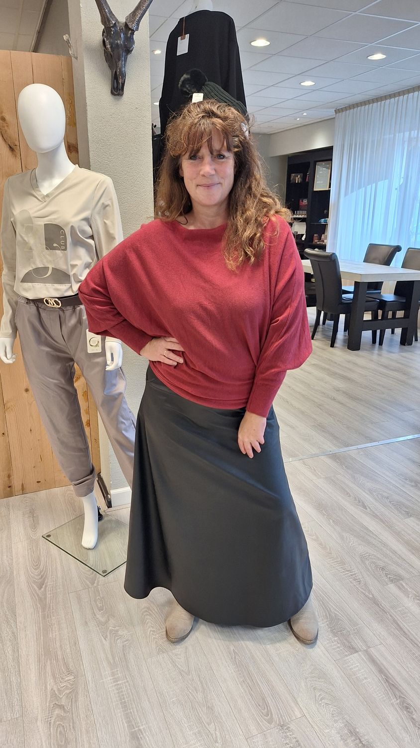 Vleermuis mouw trui bordeaux