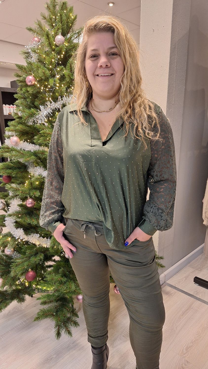 Satijnen blouse met glinster groen