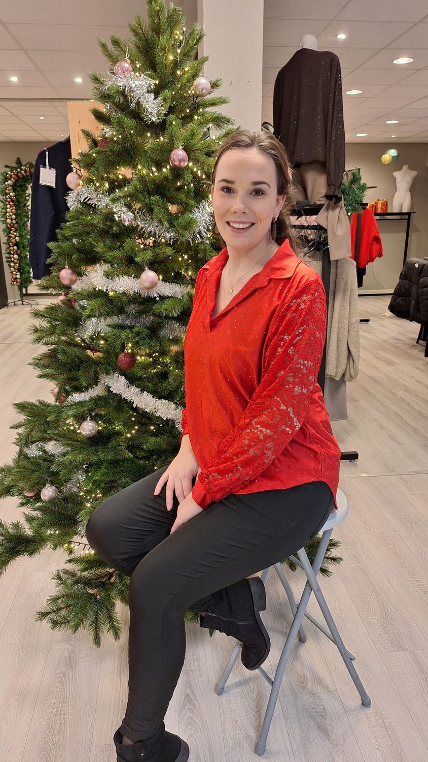 Satijnen blouse met glinster rood
