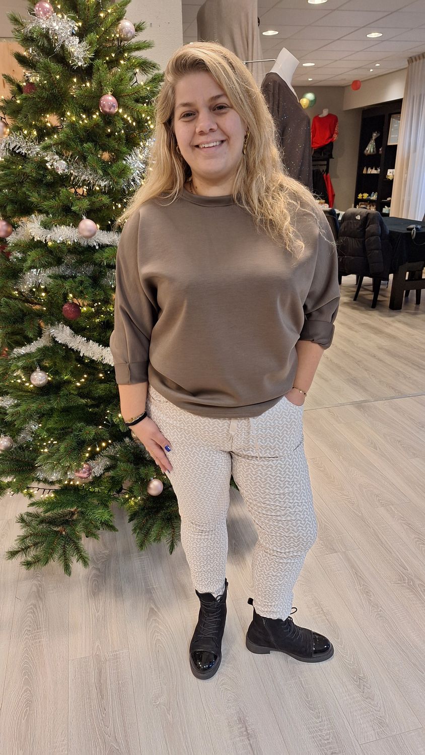 Winterse jog Spring colour taupe