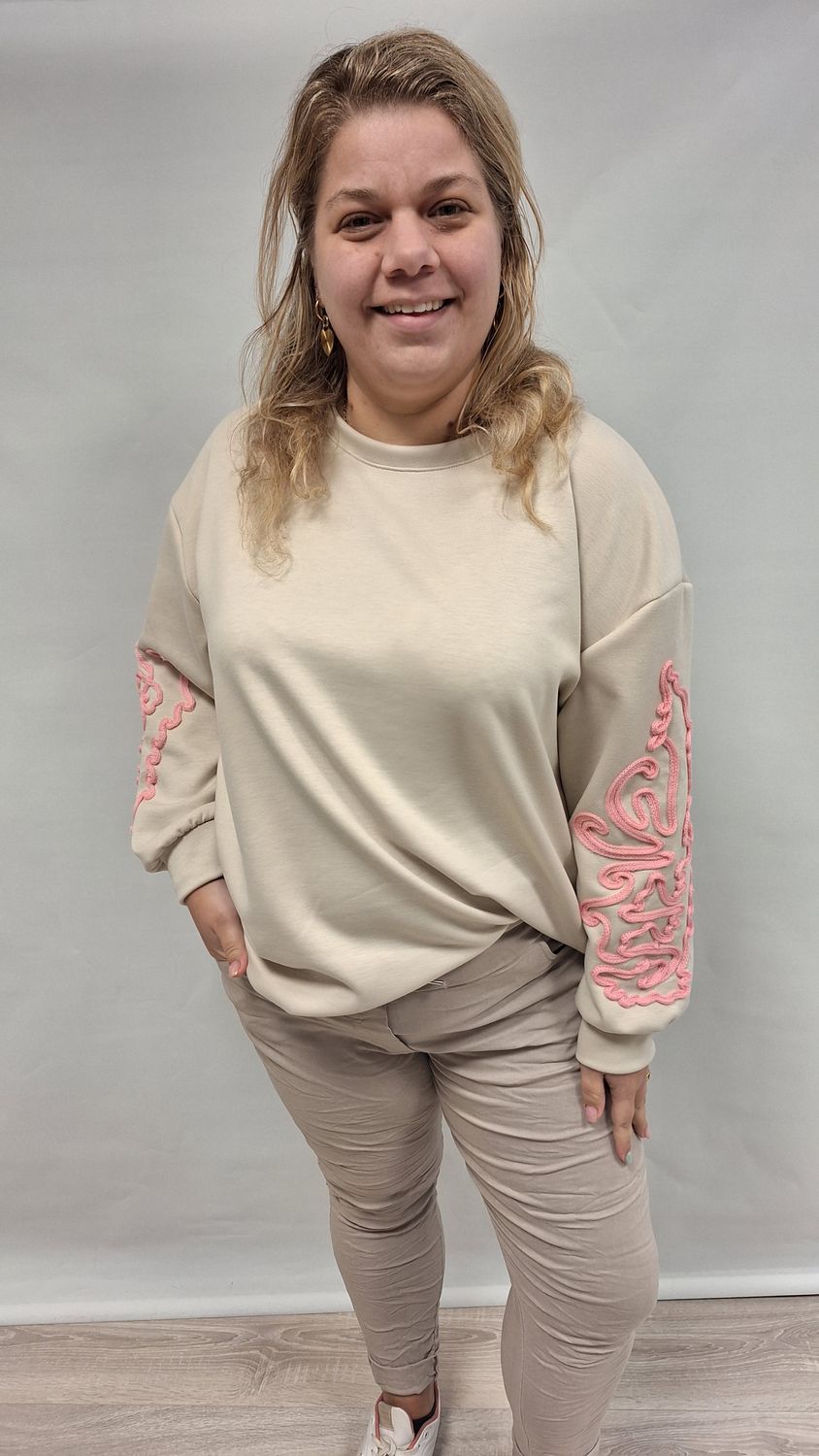 Sweater Borduur beige