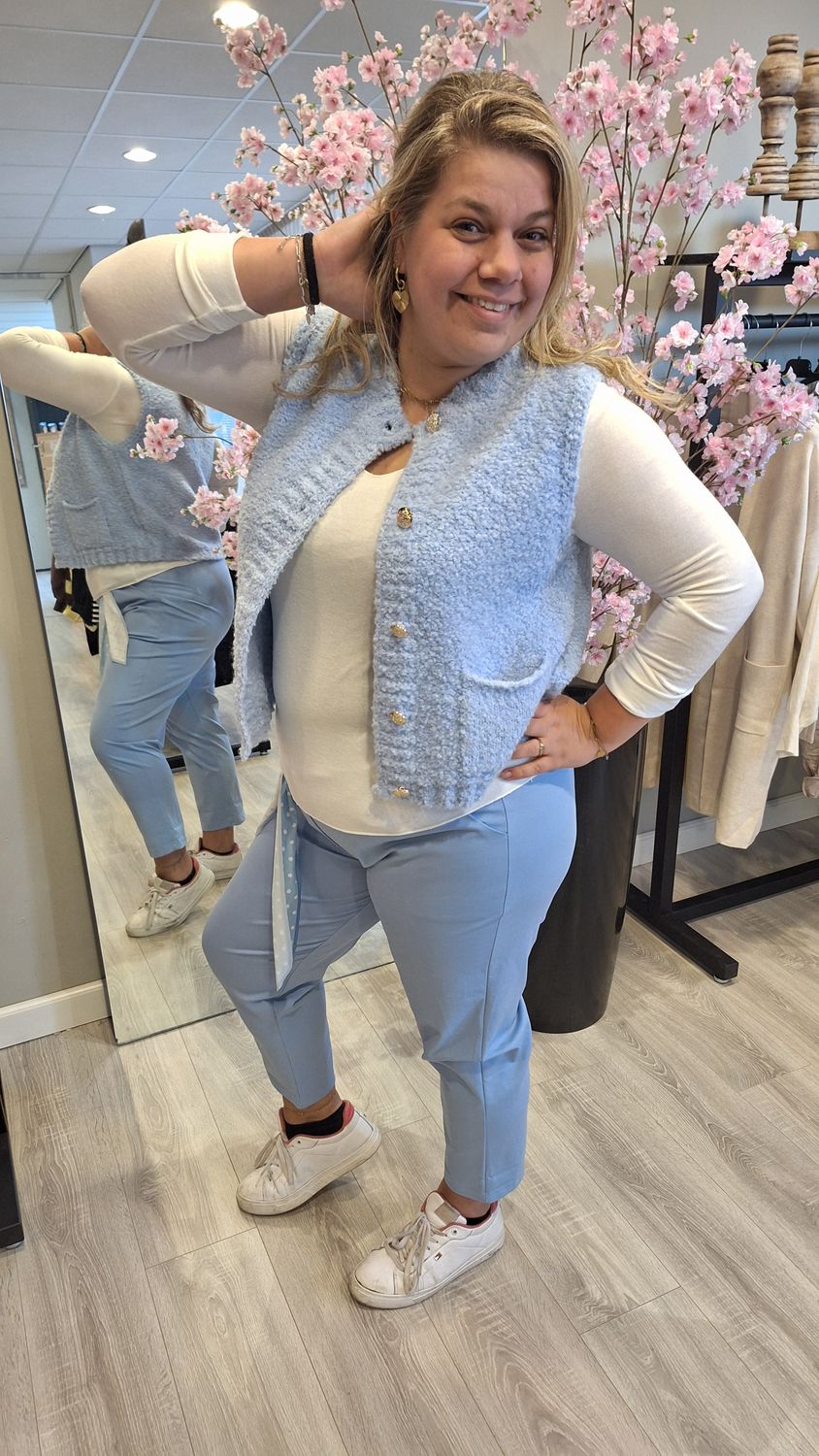 Broek Madelief licht blauw