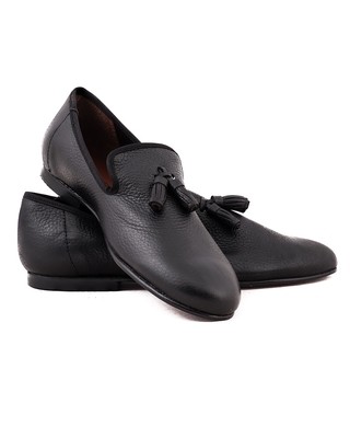 Black leather tassel loafers