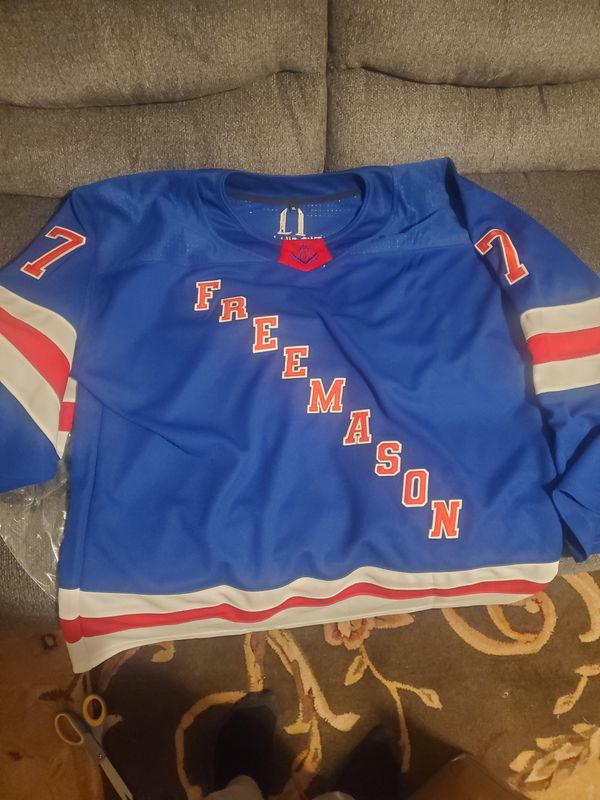The New Yorker - Sewn hockey Jersey