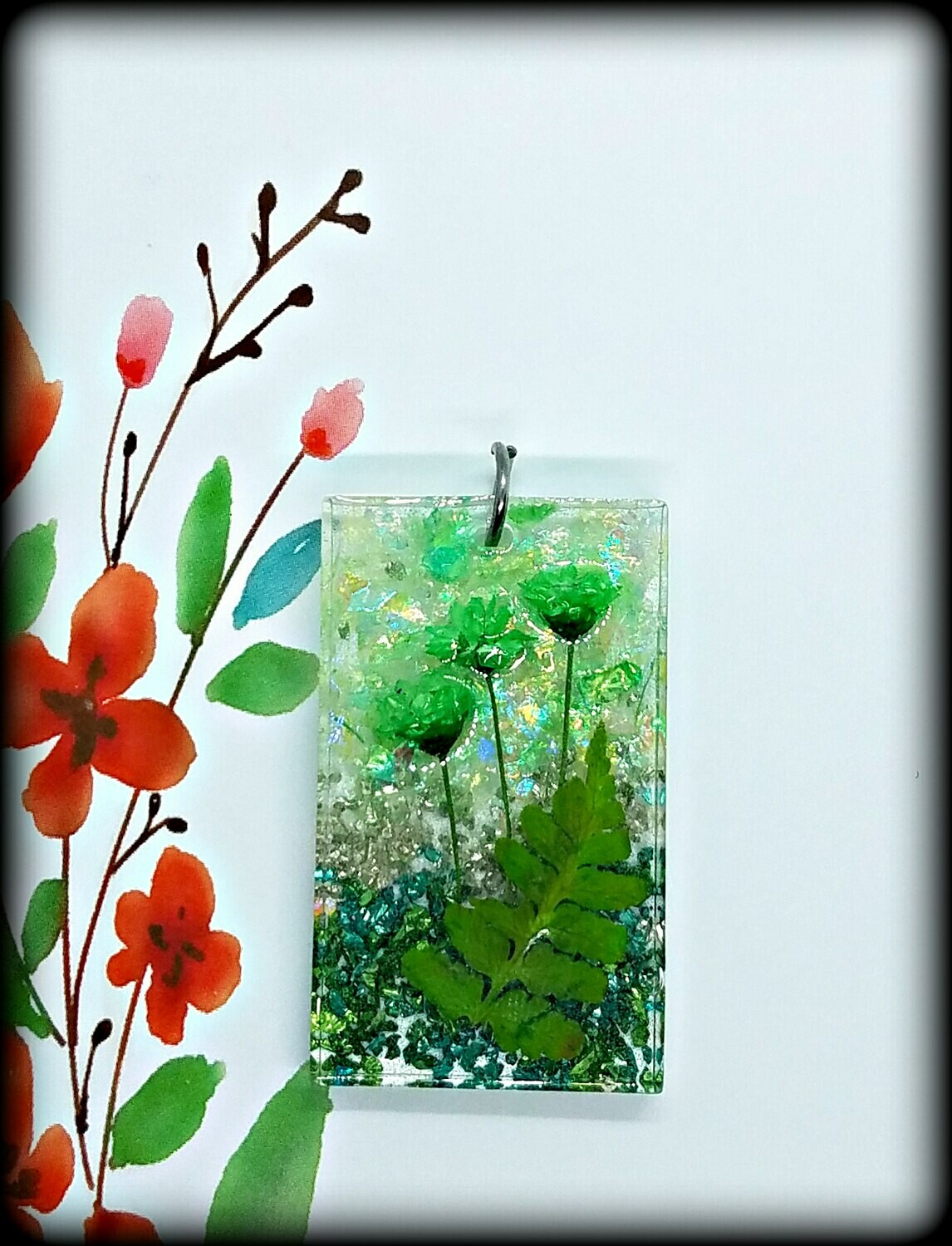 Three Green Flowers Resin Pendant Charm Necklace