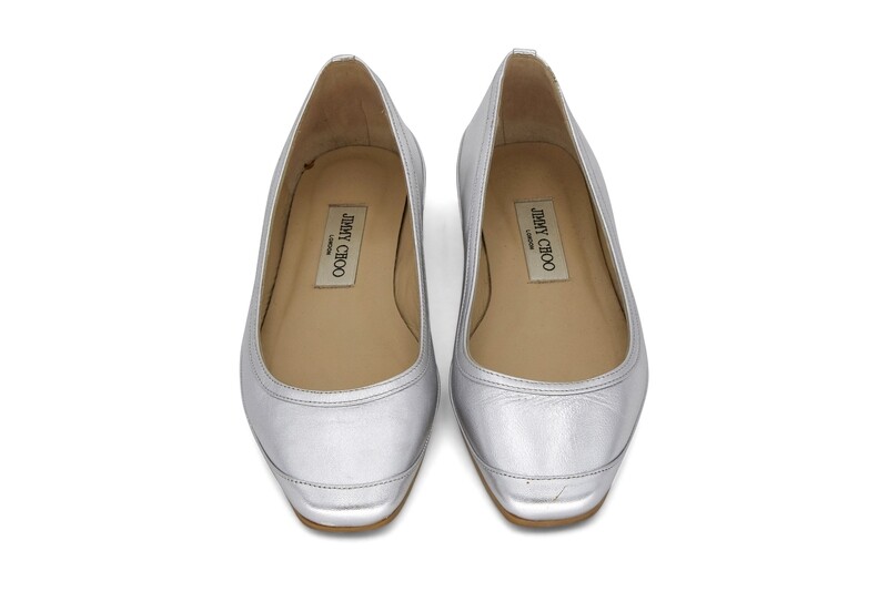 JIMMY CHOO - Ballerines
T37 EU JIMMY CHOO - Ballerines
T37 EU