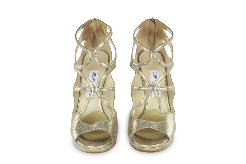 JIMMY CHOO - Escarpins
T38 EU JIMMY CHOO - Escarpins
T38 EU