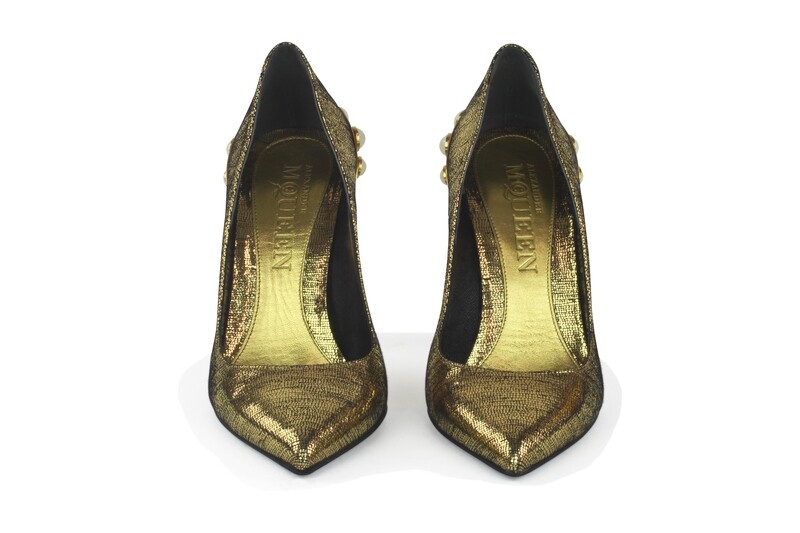 ALEXANDER McQUEEN - Escarpins
T37 EU ALEXANDER McQUEEN - Escarpins
T37 EU