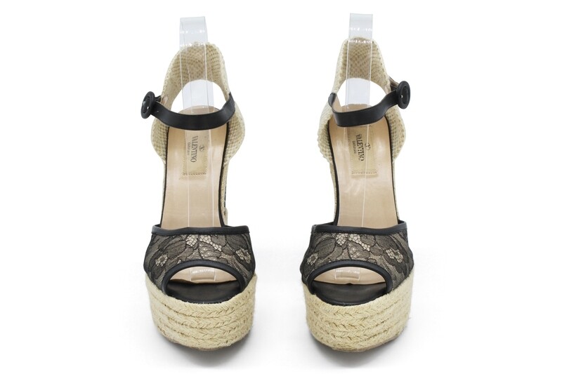 VALENTINO - Compensées
T39 EU VALENTINO - Compensées
T39 EU