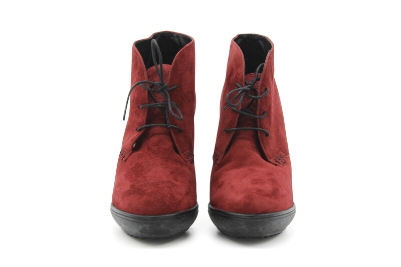 TOD'S - Bottines à talon
T40.5 EU TOD'S - Bottines à talon
T40.5 EU