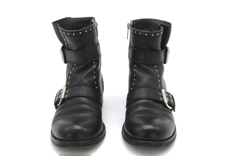 JIMMY CHOO - Bottines en cuir
T39.5 EU JIMMY CHOO - Bottines en cuir
T39.5 EU