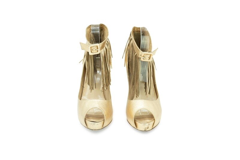 CHRISTIAN LOUBOUTIN - Escarpins
T38 EU CHRISTIAN LOUBOUTIN - Escarpins
T38 EU