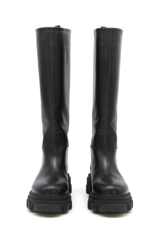 GIA X PERNILLE TEISBAEK - Bottes
T38.5 EU GIA X PERNILLE TEISBAEK - Bottes
T38.5 EU
