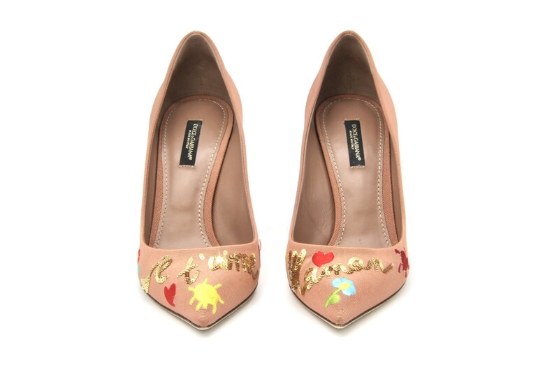DOLCE & GABBANA - Escarpins
T38 EU DOLCE & GABBANA - Escarpins
T38 EU
