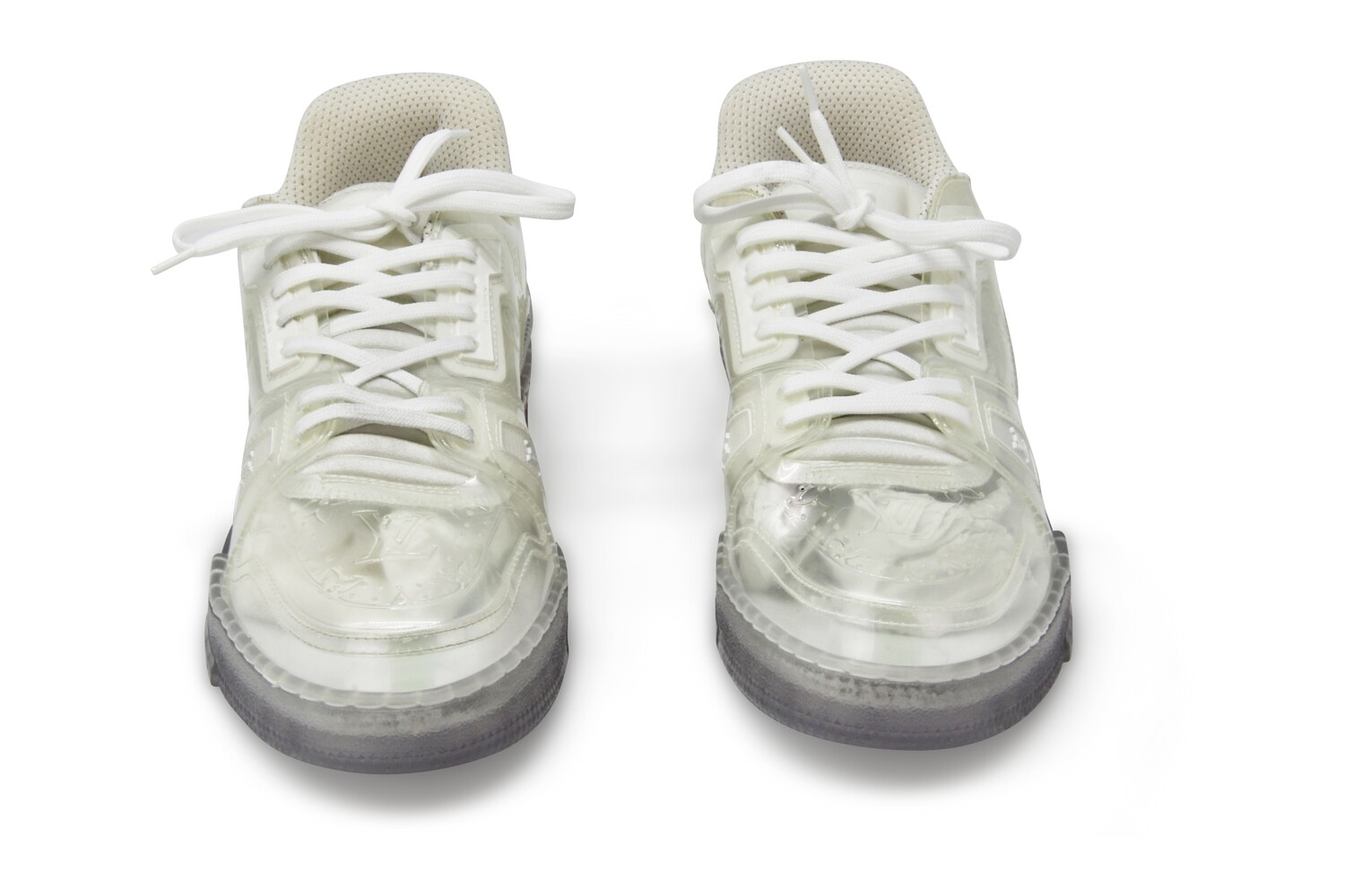 LOUIS VUITTON - Sneakers
T45 EU