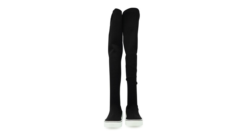 GIVENCHY - Sneakers
T38.5 EU GIVENCHY - Sneakers
T38.5 EU
