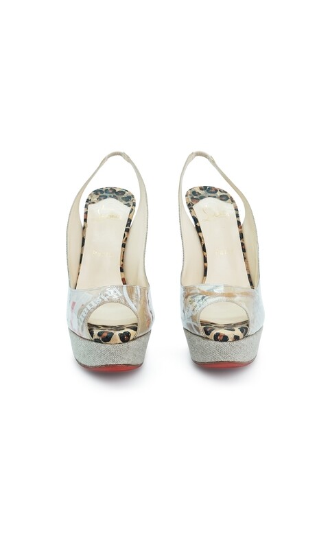 CHRISTIAN LOUBOUTIN - Escarpins
T38.5 EU CHRISTIAN LOUBOUTIN - Escarpins
T38.5 EU