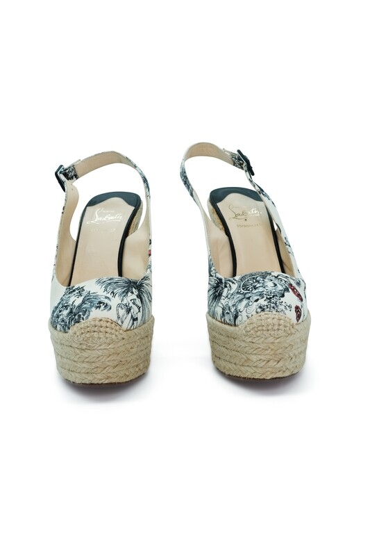 CHRISTIAN LOUBOUTIN - Espadrilles compensées
T39 EU CHRISTIAN LOUBOUTIN - Espadrilles compensées
T39 EU