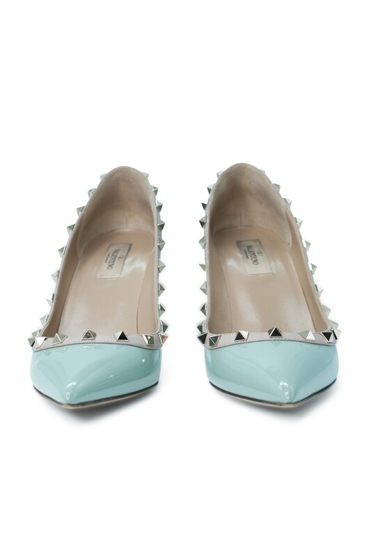 VALENTINO - Escarpins
T 40.5 EU VALENTINO - Escarpins
T 40.5 EU