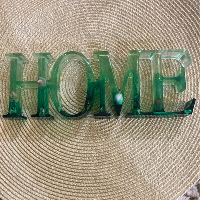 Home Sign Green W Seashells, 9”w, @Mukluk Magpies, Airdrie