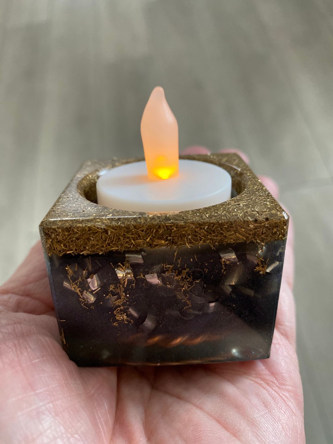 Orgonite Candle Holder, Sq Black Gold