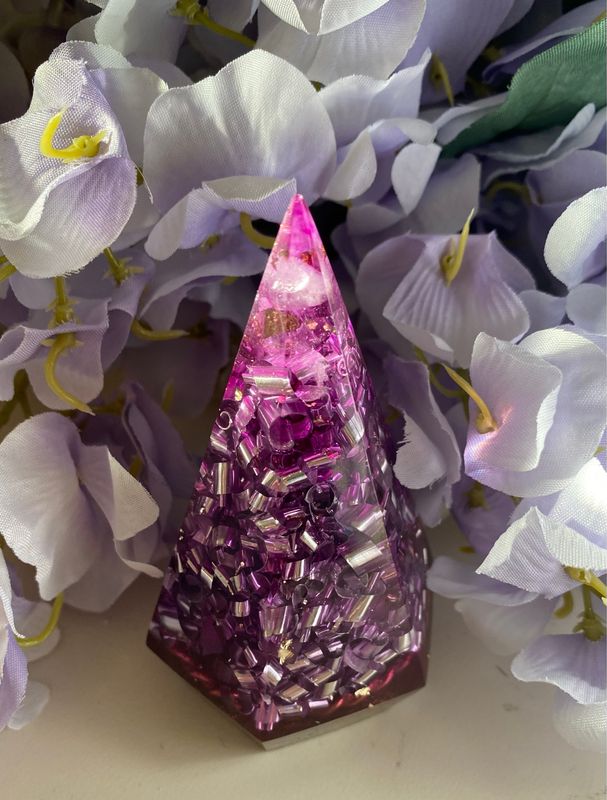 Orgonite Pyramid Hexagonal, 3.7”h, Fuchsia Purple W Copper Tensor Ring