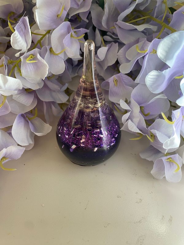 Orgonite Tear Drop pyramid 3.75”h x 2.5”w purple