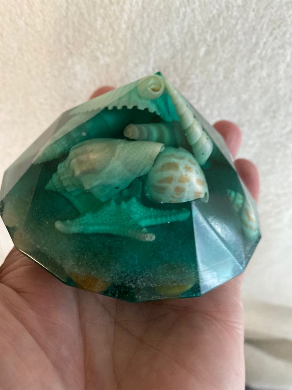 Crystal Gem Shape Casting W Seashells Crystal Gem Shape Casting W Seashells