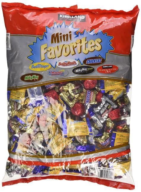 Kirkland Signature Mini Favorites Party Pack (300 pieces)