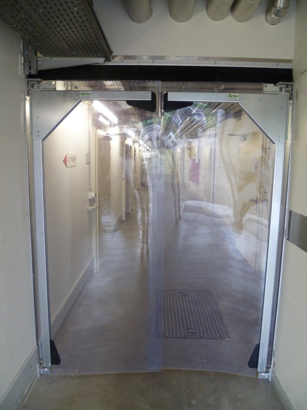 PVC-Pendeltüren