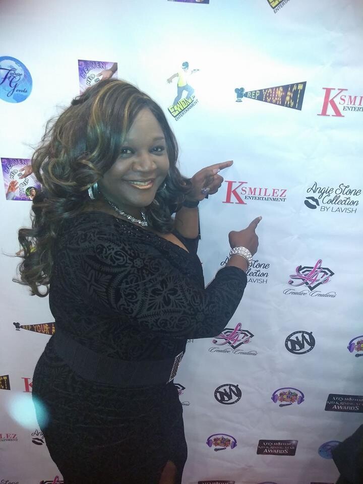 Package B - Awards Badge/Red Carpet Logo